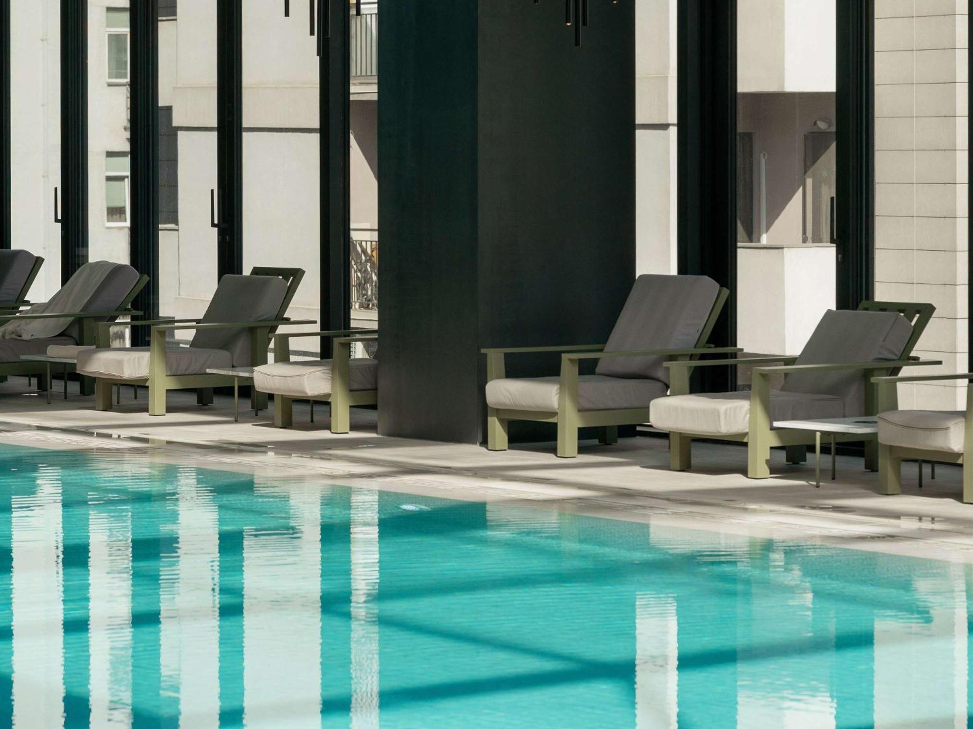 Hotel Pullman Tbilisi Axis Towers Exterior foto